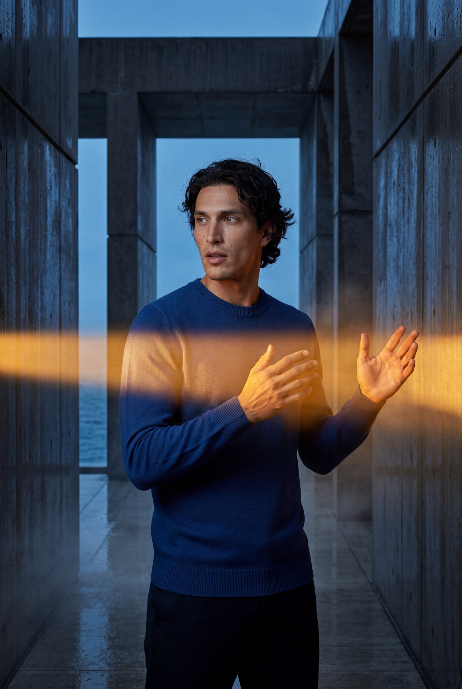 Blue Fine Classic Fit Crewneck Sweater - Classic fit sweater - Photo 16