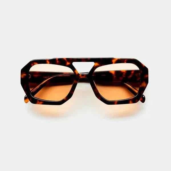 Oversized Geometric Tortoiseshell Sunglasses - Oversized sunglasses - Photo 2