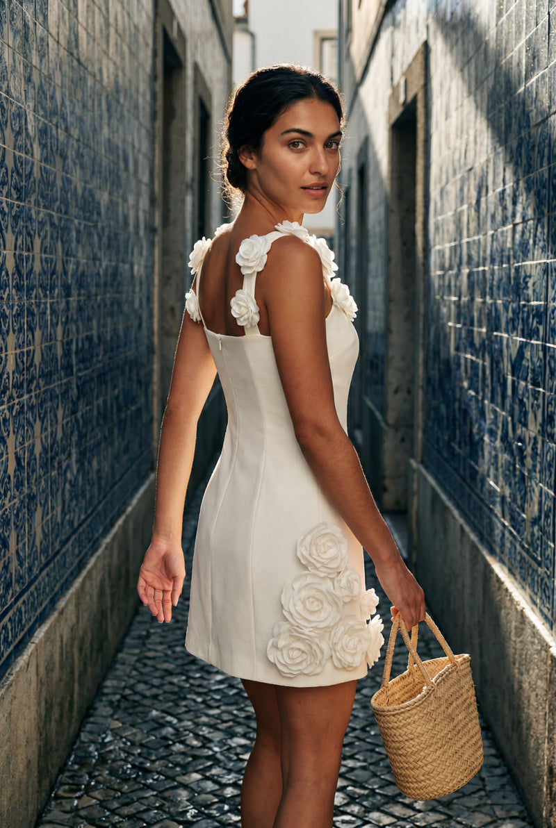 White Floral Appliqué Square Neck Fitted Mini Dress - Photo 4