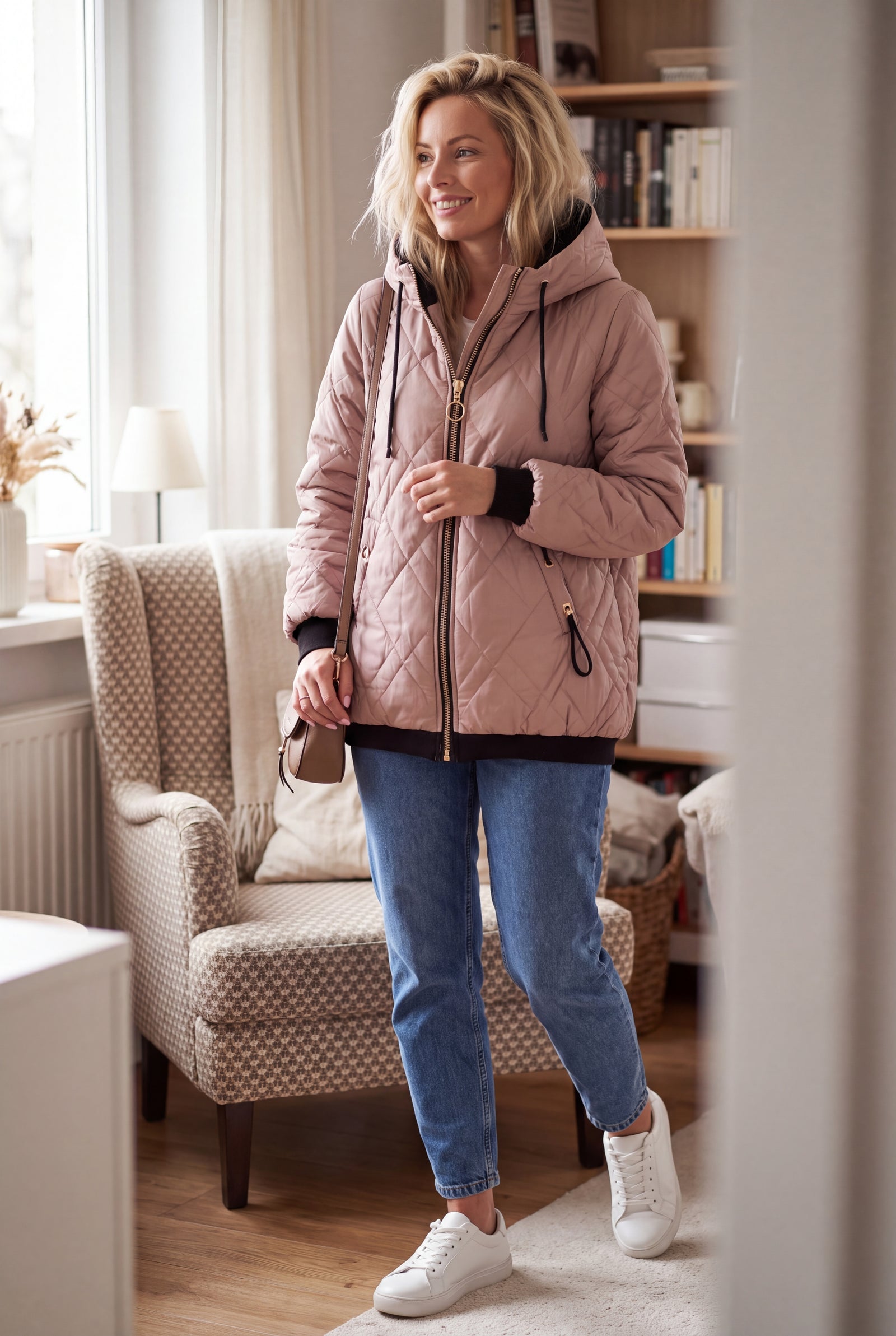 Women's Hooded Jacket Outdoor in Pink — ugc home