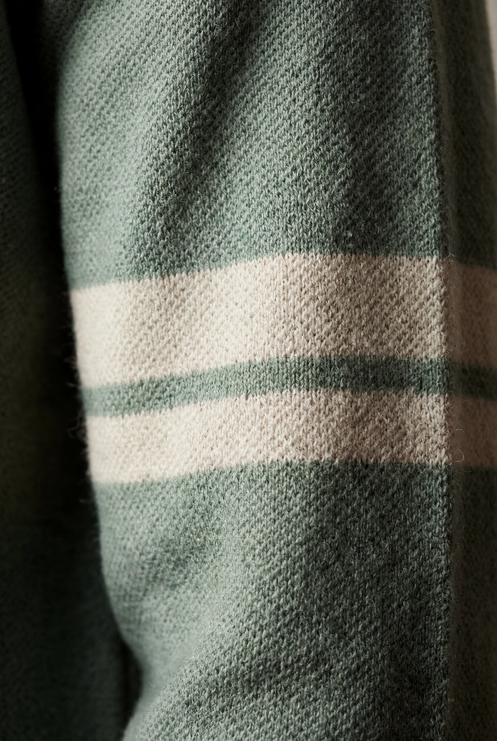 Sage Green Contrast Stripe Sleeve Button-front Cardigan Sweater - Men's cardigan - Photo 5