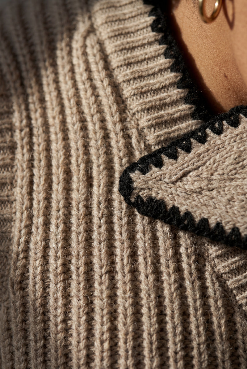 Taupe Contrast Trim Ribbed Button-front Cropped Sweater Vest - Cropped vest - Photo 4