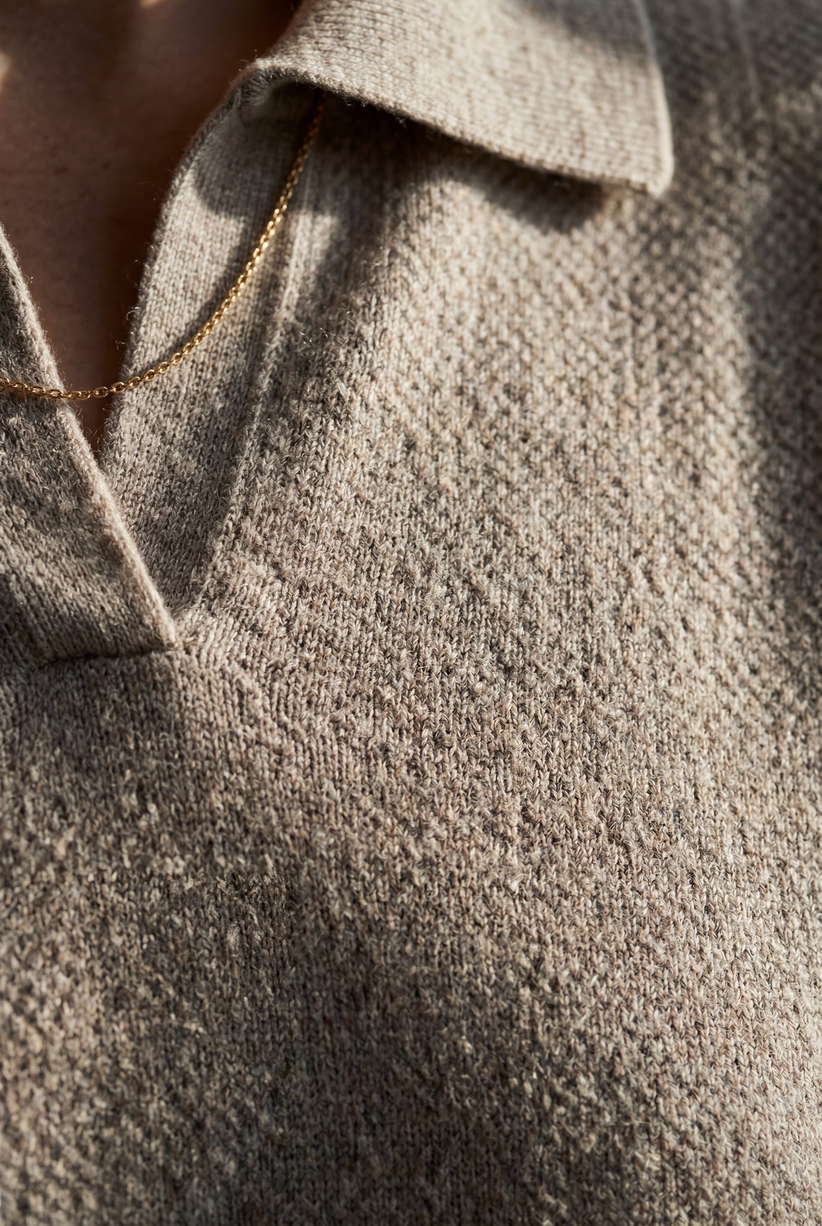 Taupe Open Collar V-neck Fine Relaxed Sweater - Casual sweater - Photo 13