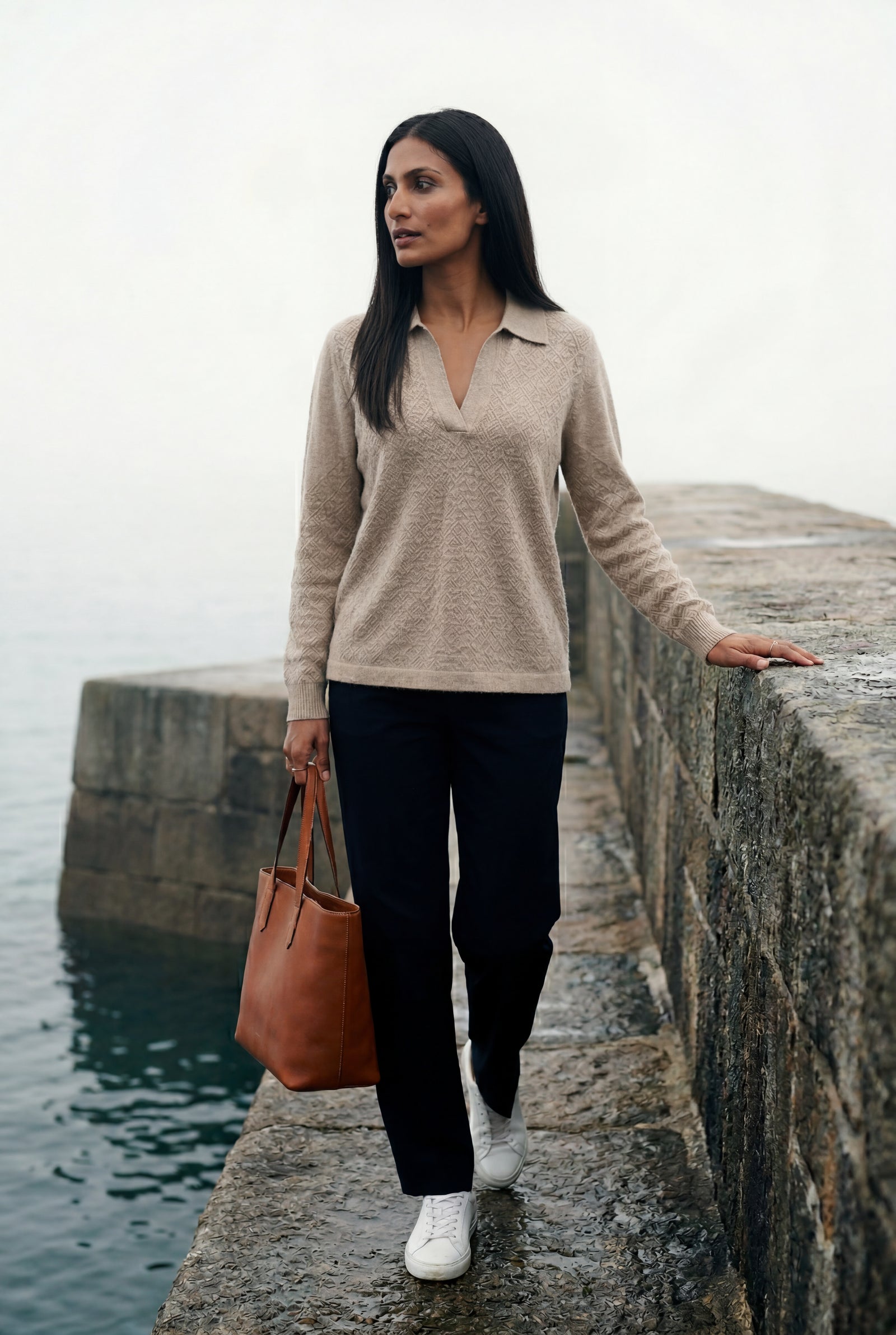 Taupe Open Collar V-neck Fine Relaxed Sweater - Casual sweater - Photo 14