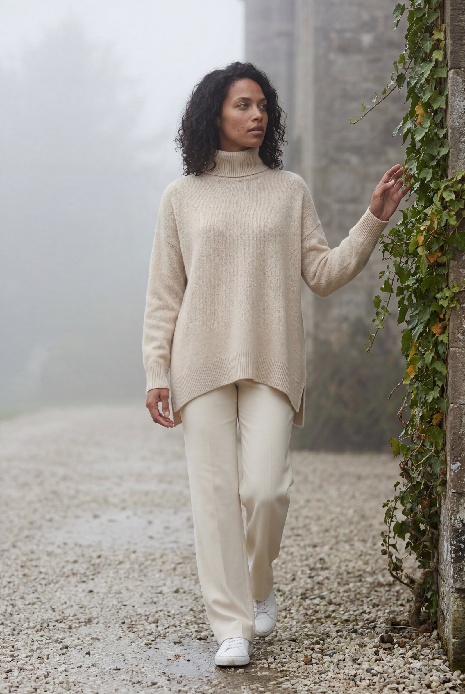 Beige Oversized Ribbed Turtleneck Sweater with High-low Hem - Photo 6