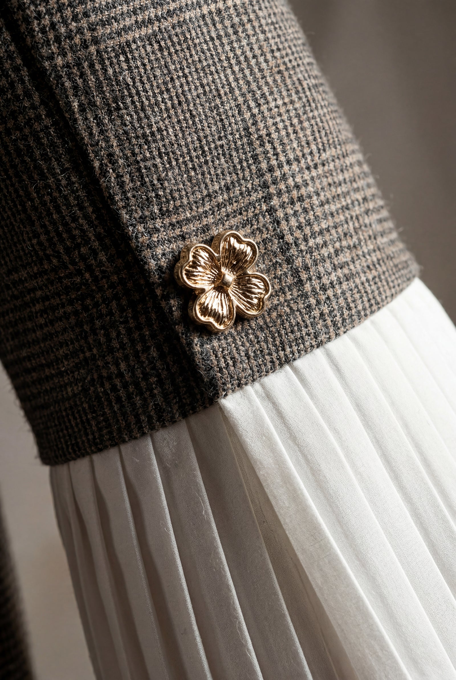 Taupe Taupe Houndstooth Blazer Mini Dress with Pleated Trim - Blazer dress - Photo 3