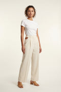 White High-waisted Pleated Wide-leg Tailored Trousers - Wide leg trousers - Photo 19