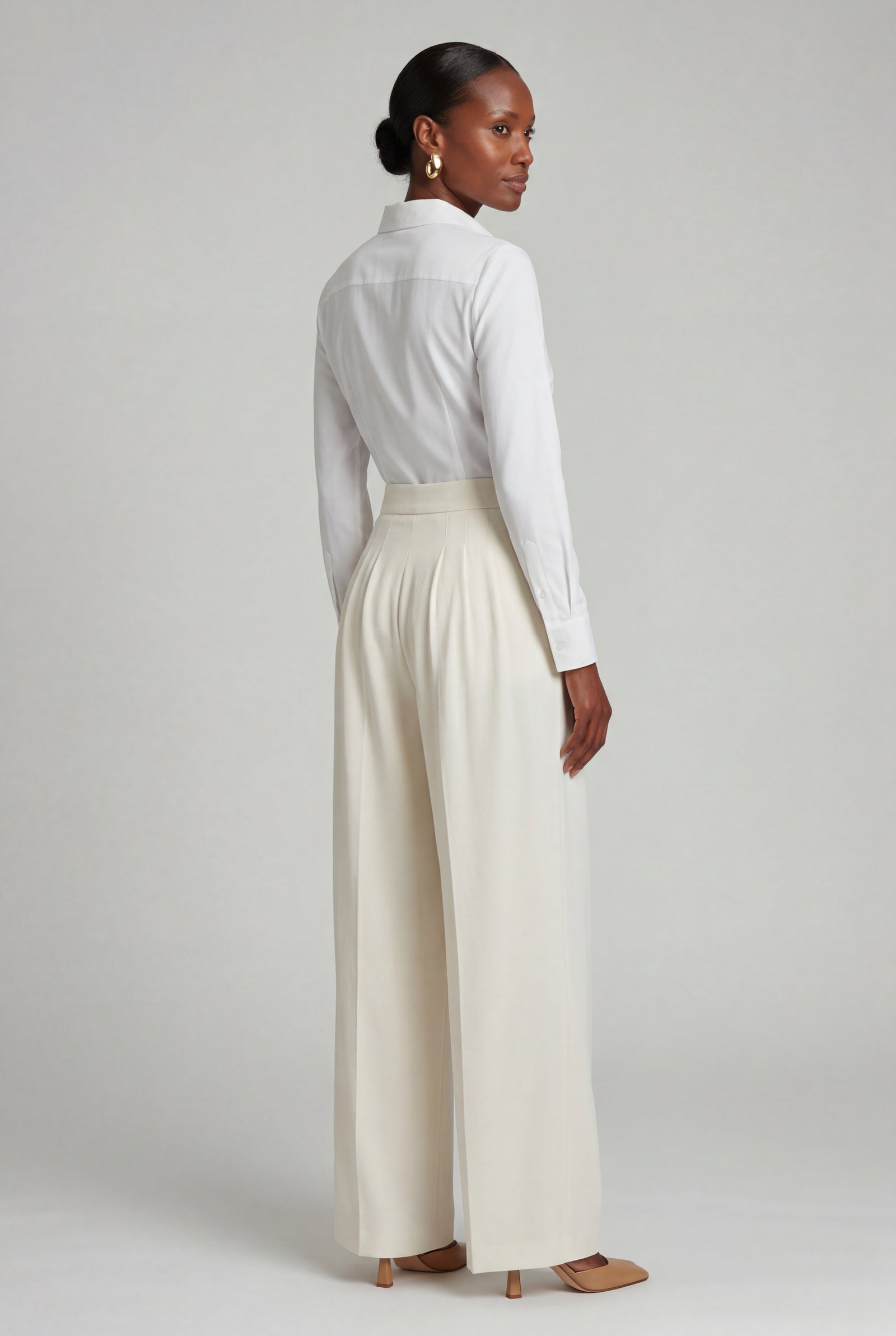 White Light Cream High-waisted Wide-leg Pleated Trousers - Wide leg trousers - Photo 2