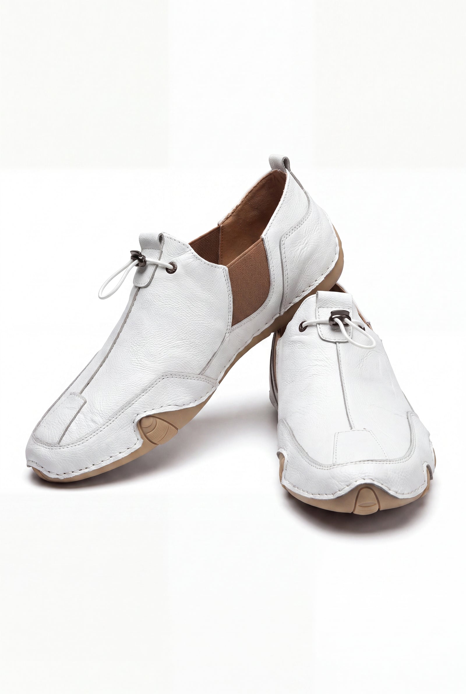 Men's Loafers Slip-On Elastic Gusset in White — primary packshot