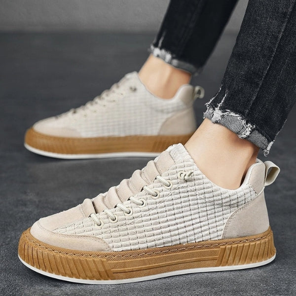 Textured Grid-pattern Low-top Sneakers with Contrast Sole - Photo 2