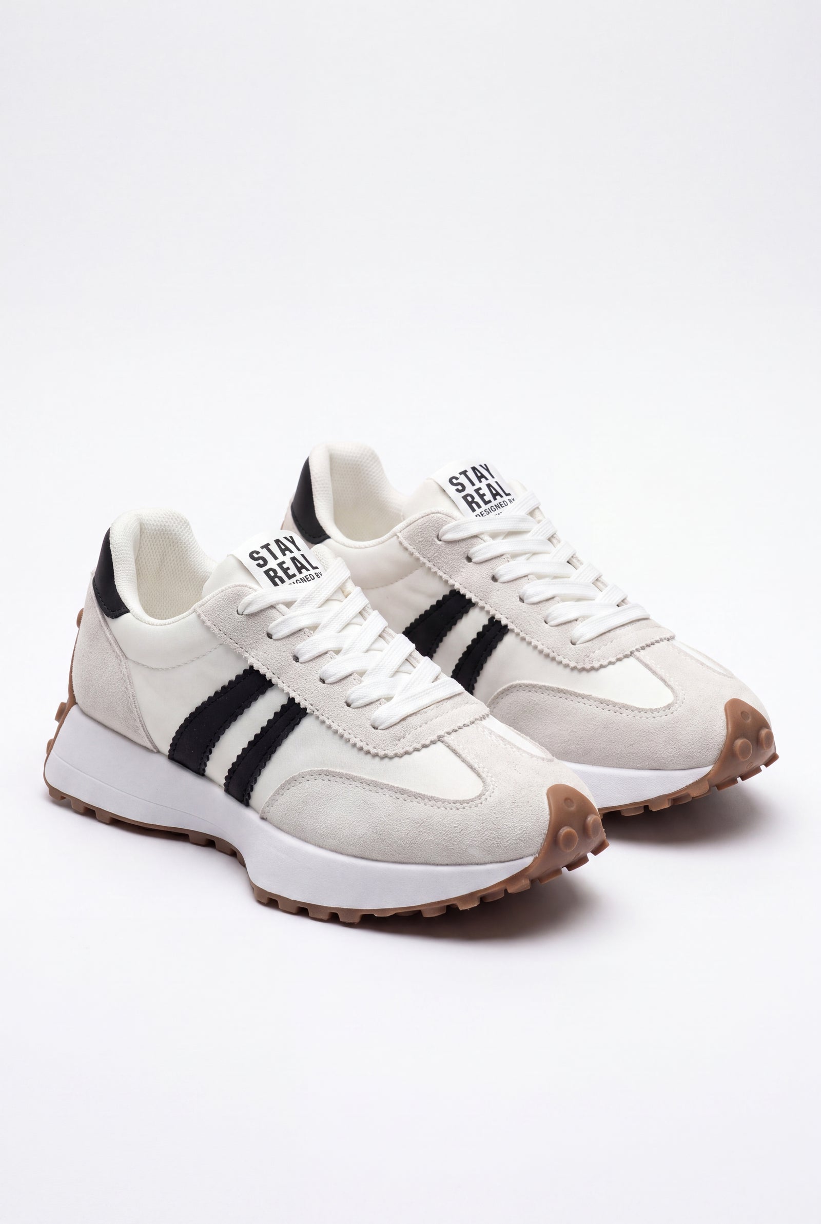 Women's Sneakers Stripe Detail in White — product shot